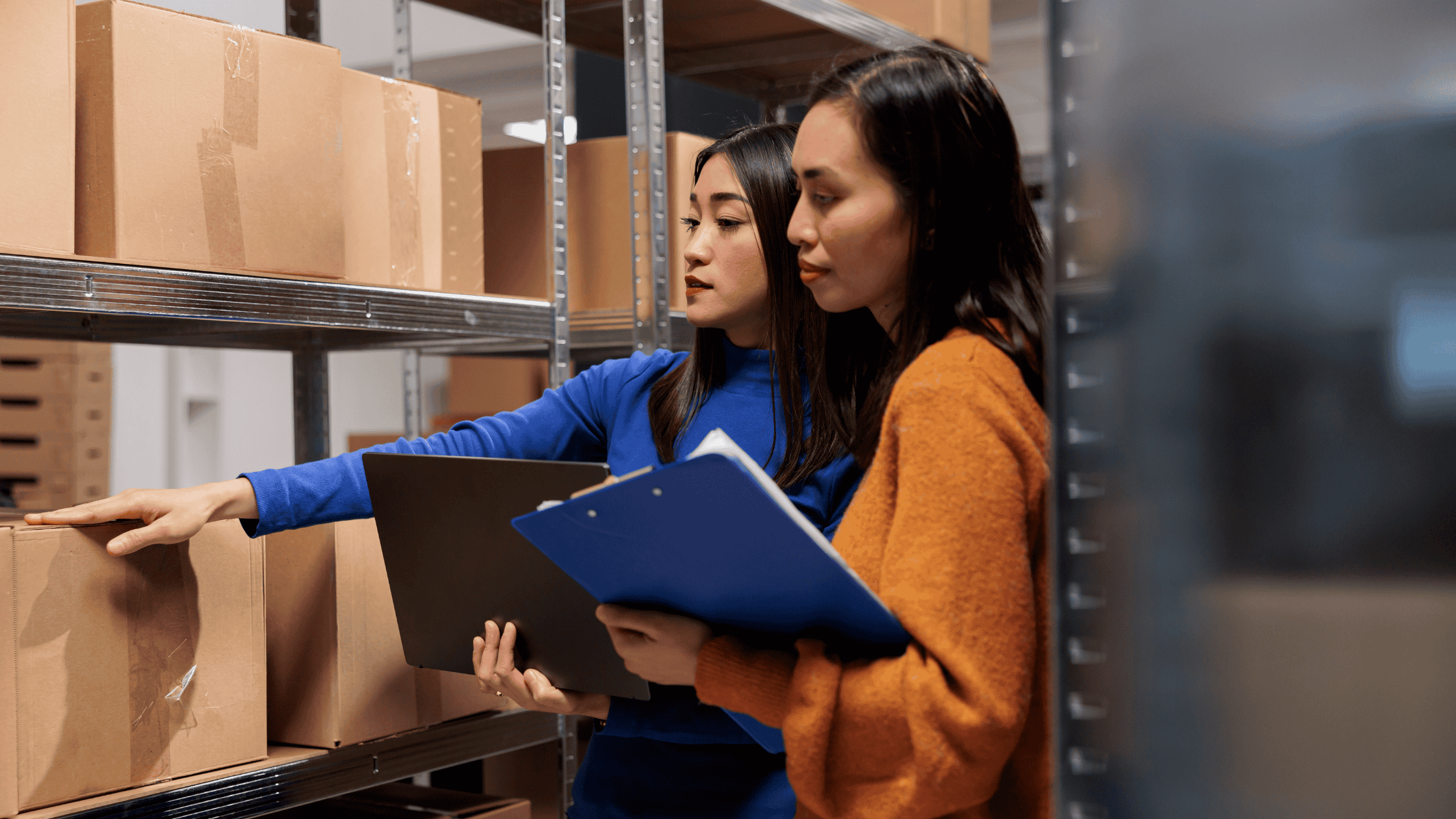 Como garantir que o produto acabado certo chegue ao ponto de venda no momento certo